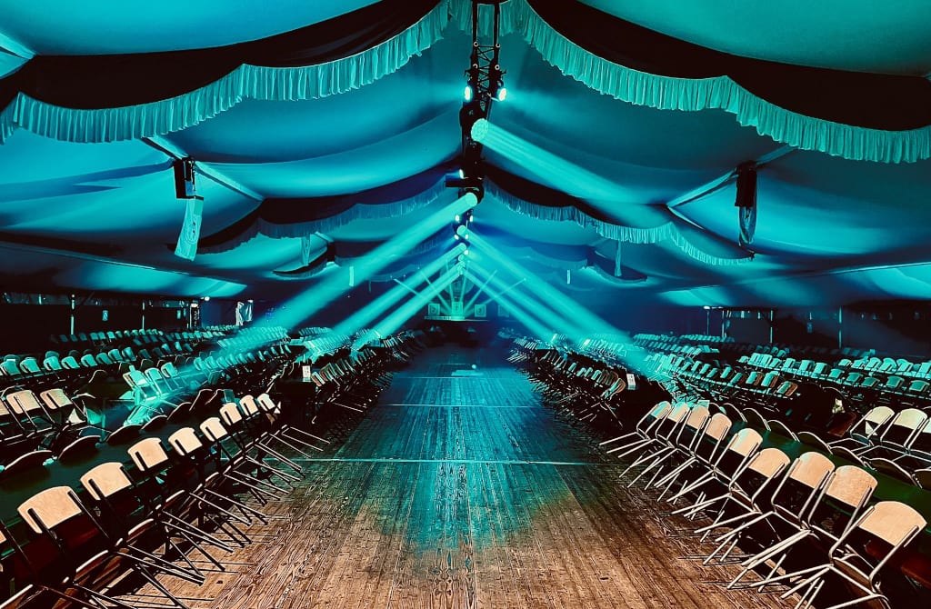 Veranstaltungstechnik Köln — Referenz-Event 02 mit Ton- und Lichttechnik